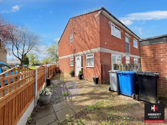 Property for rent in Sale Moor, Trafford Park
