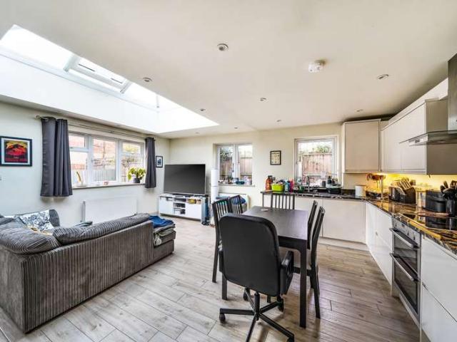 Flat for sale in Muswell Hill, Isle Of Man