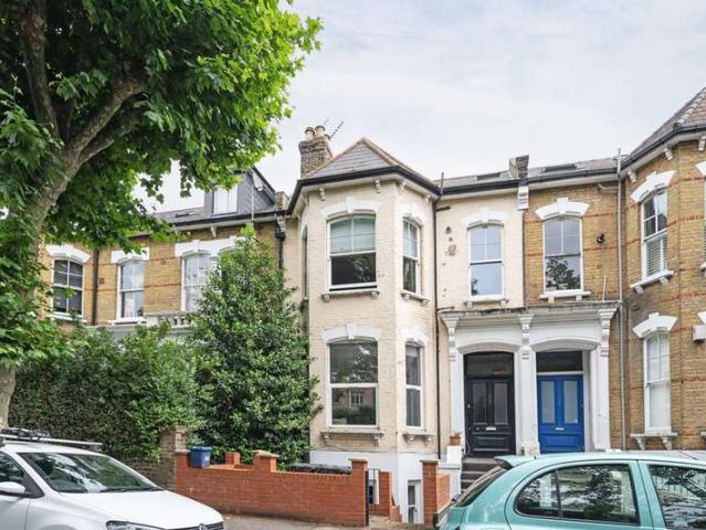 Flat for rent in Lower Clapton, Clapton