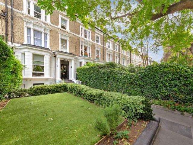 Flat for sale in Notting Hill, Greater London