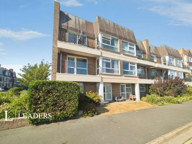 Flat for sale in Clapham, West Sussex