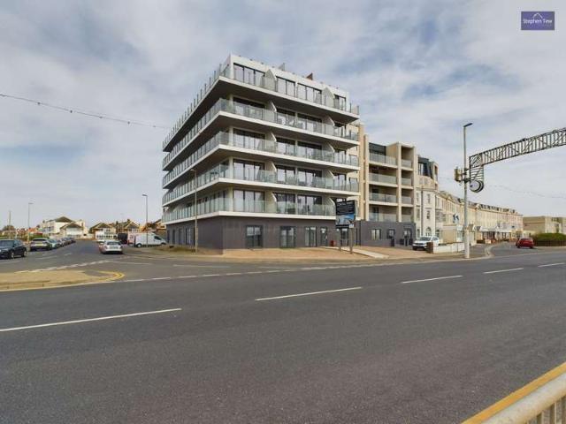 Flat for sale in Squires Gate, Blackpool