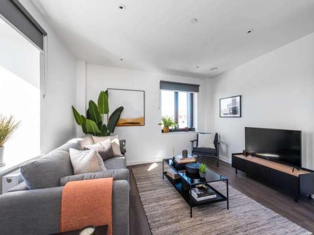 Flat for rent in Croydon, Waddon
