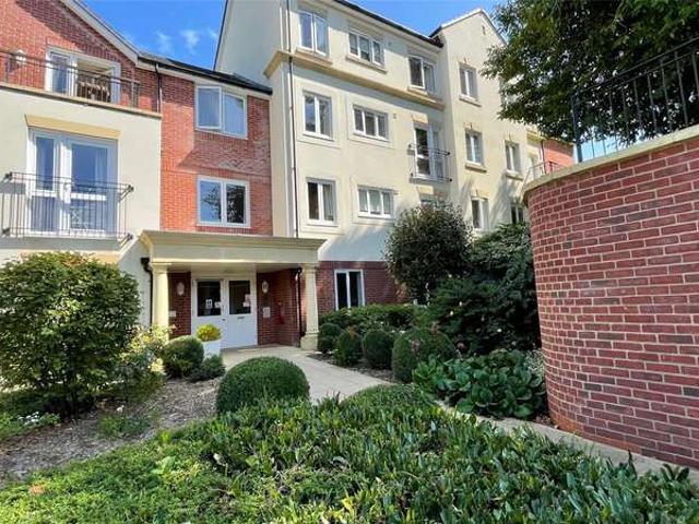 Flat for sale in Littletown, Budlake