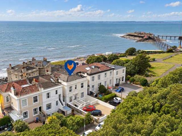 Flat for sale in Cliftonville, Weston-super-Mare