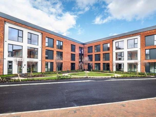 Flat for sale in Priest Down, Hampshire