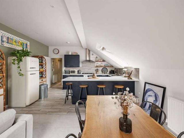 Flat for sale in Feckenham, City Of Bristol