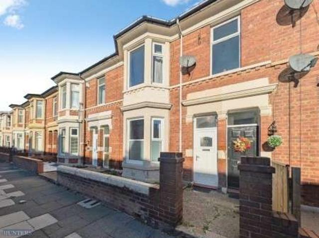 Flat for sale in North Shields, North Tyneside