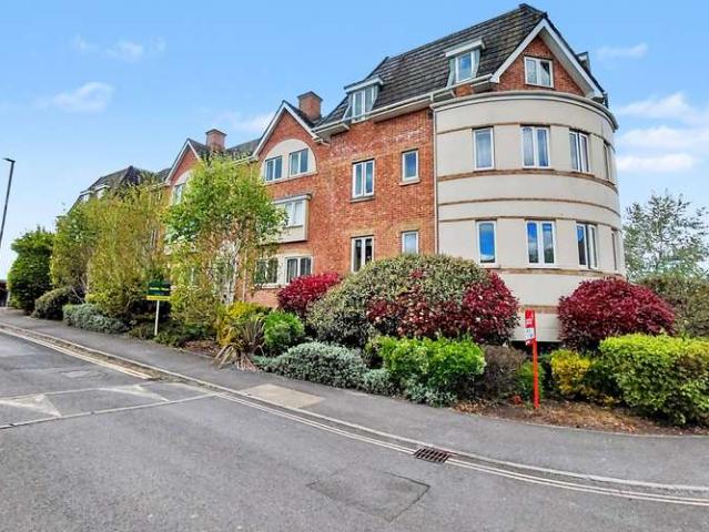 Flat for sale in Verwood, East Dorset