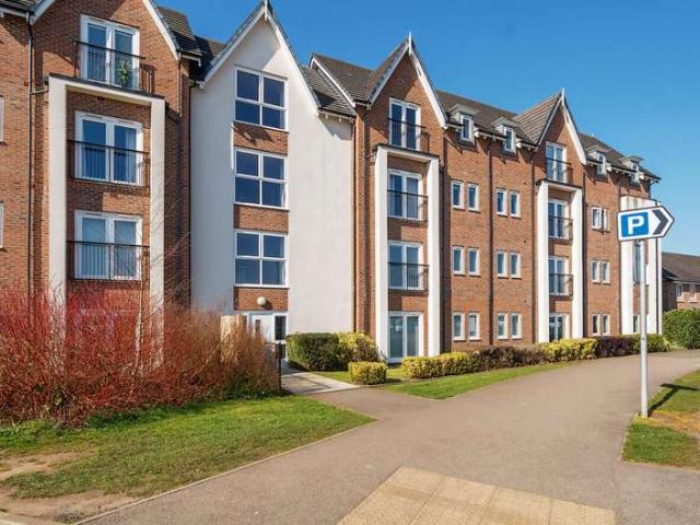 Flat for sale in Chapelford, Warrington