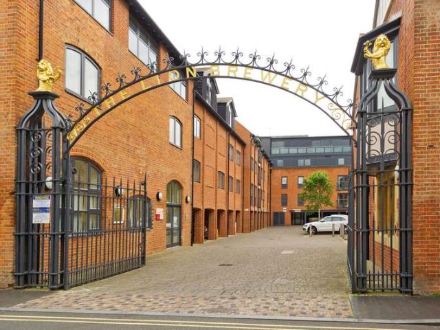 Flat for sale in St Thomas', The Slade