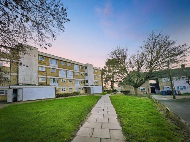 Flat for sale in Hare Street, Harlow