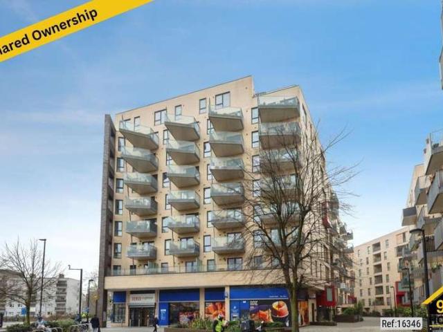 Flat for sale in Bermondsey, Greater London