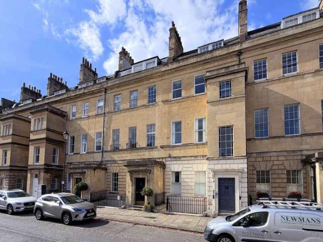 Flat for sale in Sion Hill, Bath