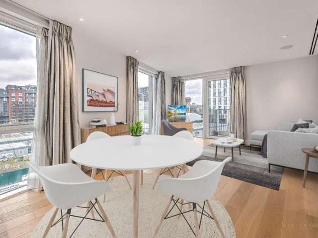 Flat for sale in Greater London