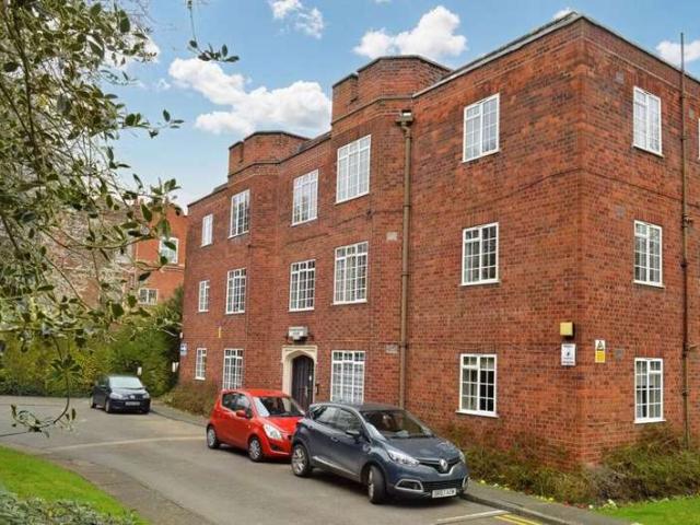 Flat for sale in Old Wharf, City Of Leicester