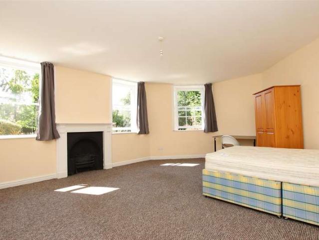 Flat for rent in Dulcote, Bath And North East Somerset