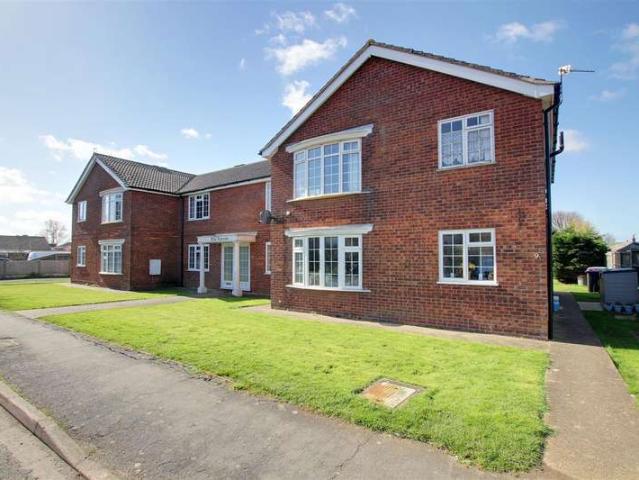 Flat for sale in Mablethorpe and Sutton, Belleau