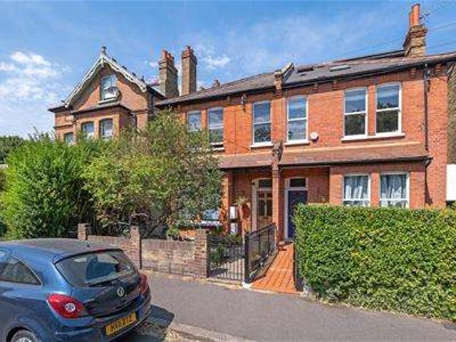 Flat for sale in West Norwood, Greater London