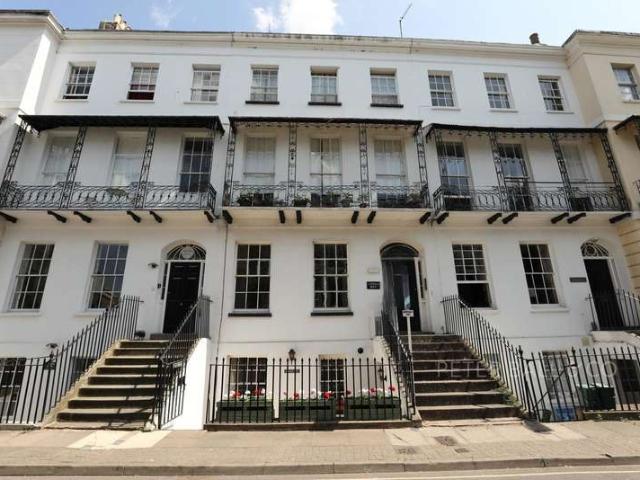 Flat for sale in Montpellier, Golden Valley