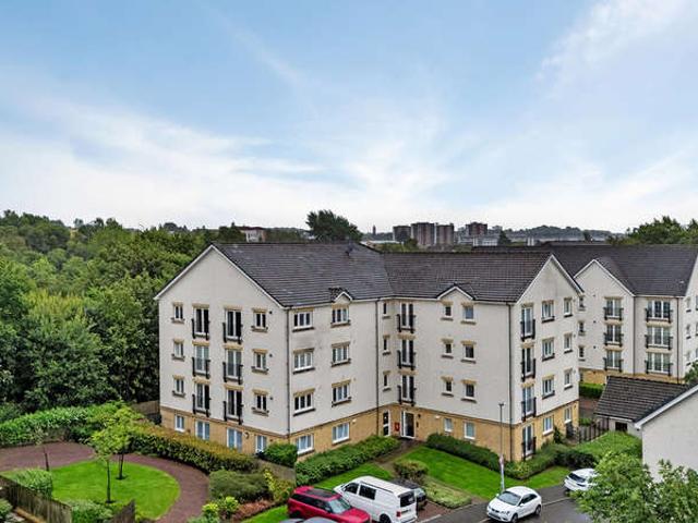 Flat for sale in Kelvinside, Scotland