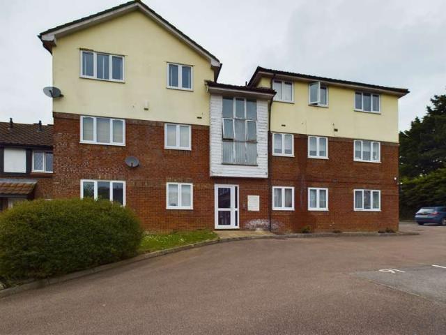 Flat for rent in Tadley, Priest Down