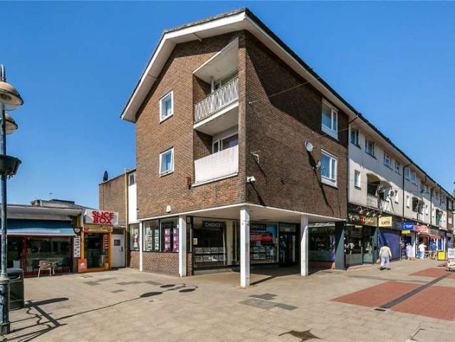 Flat for sale in Glynde, West Sussex