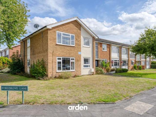 Flat for sale in Elmdon, West Midlands