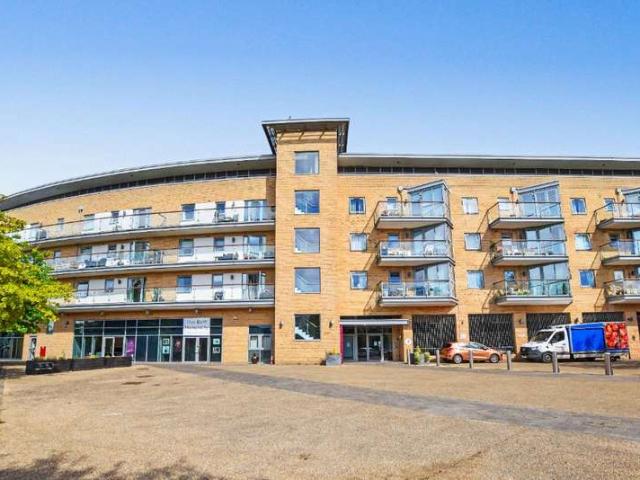 Flat for sale in North Town, Taunton