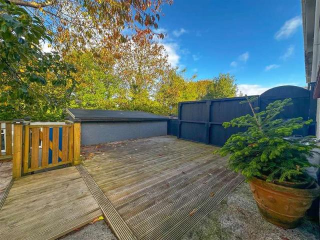 Flat for sale in Strode, Devon