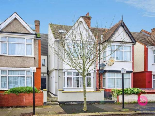 Flat for sale in The Hyde, Greater London