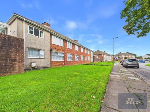 Flat for sale in Pentrebane, Cardiff