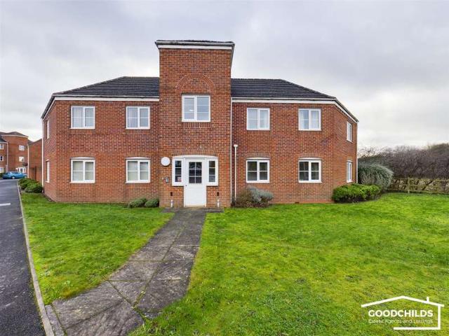 Flat for sale in Walsall, Heath End