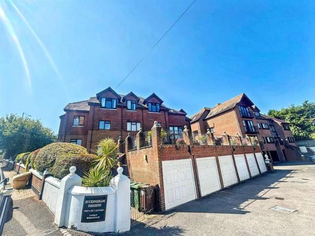 Flat for sale in Bridgemere, Eastbourne