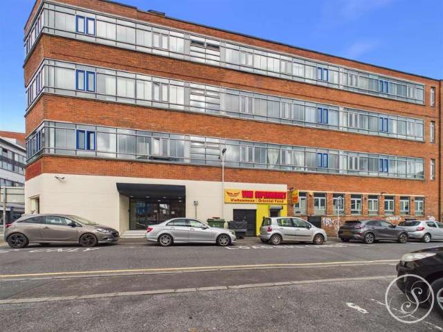 Flat for sale in Leylands, West Yorkshire