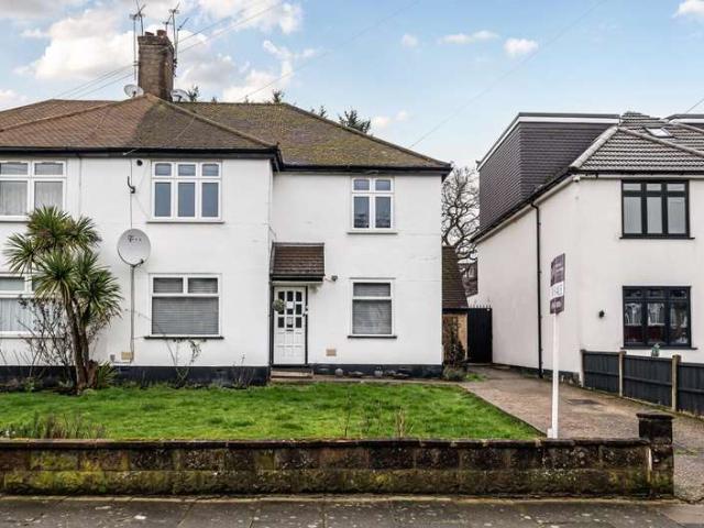 Flat for sale in Greater London