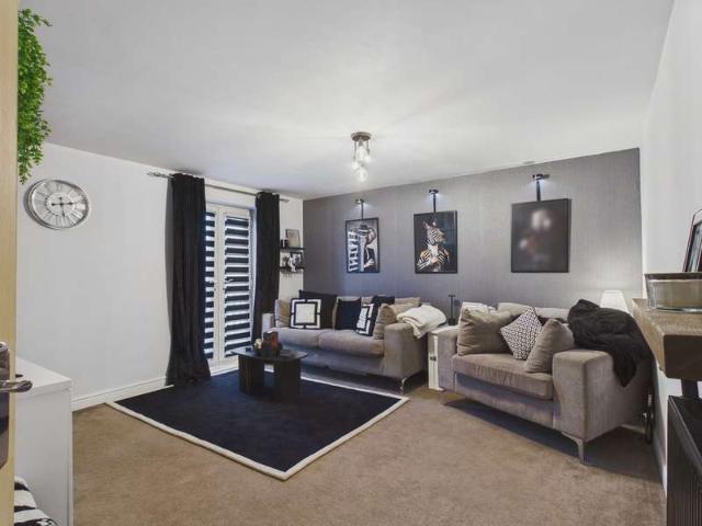 Flat for sale in Bramley, South Yorkshire