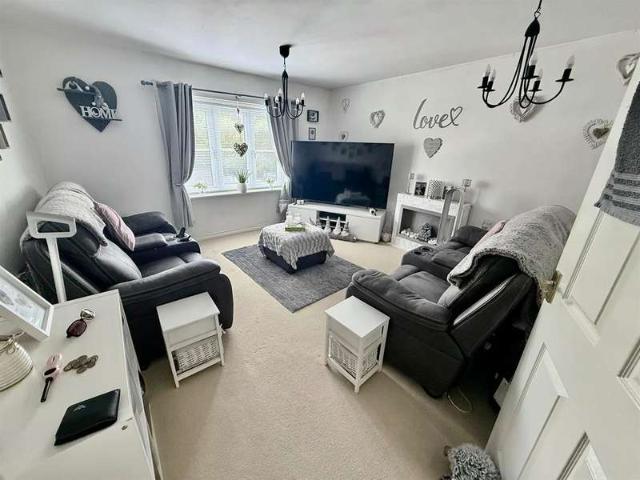 Flat for sale in Fallings Heath, Wednesbury