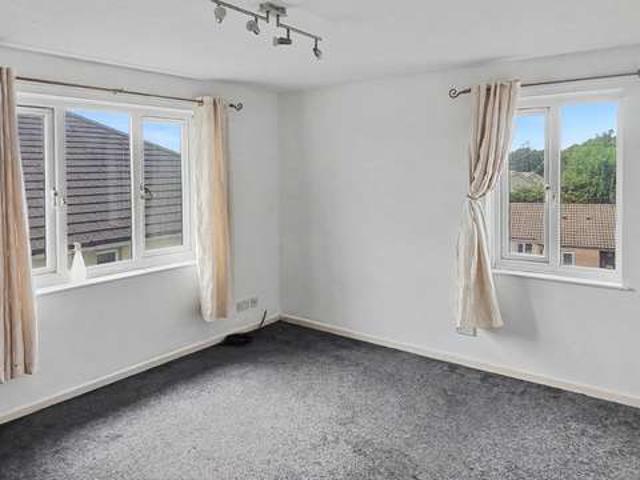 Flat for rent in Mount Ambrose, Cornwall