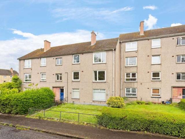 Flat for sale in Craigmillar, Scotland