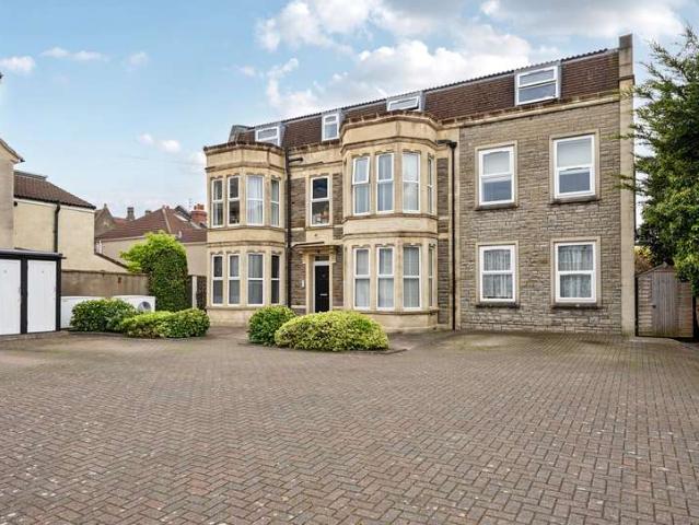 Flat for sale in Feckenham, City Of Bristol