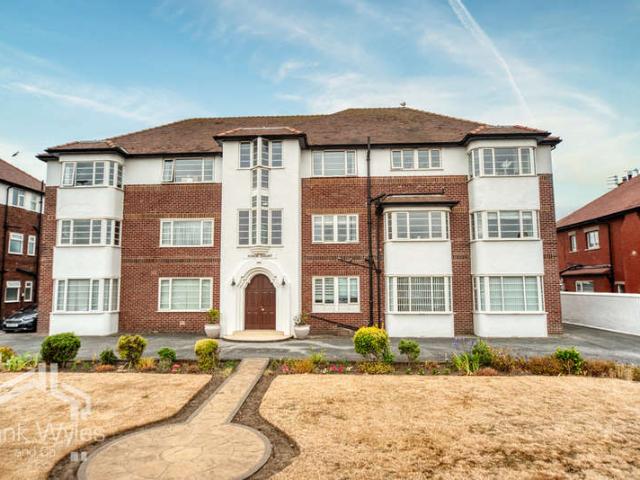 Flat for sale in Fairhaven, Lytham