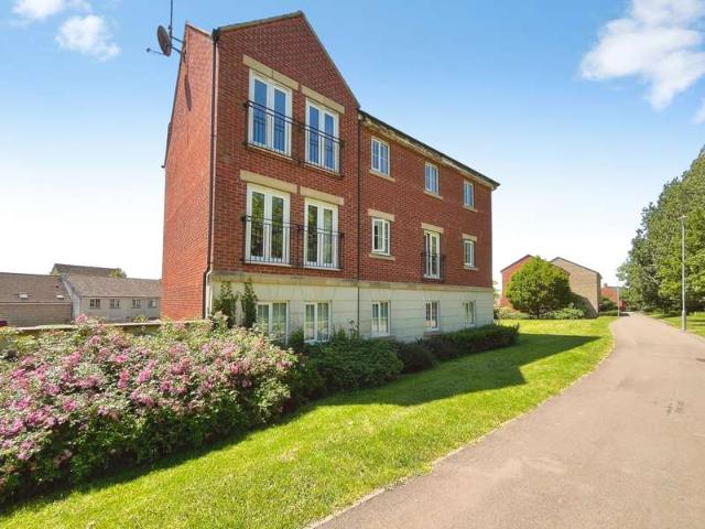 Flat for sale in Ash Brake, Abbey Mead