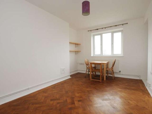 Flat for rent in Stoke Newington, Stoke Newington