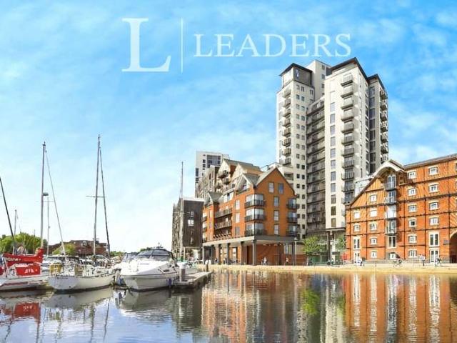 Flat for sale in Key Street, Suffolk