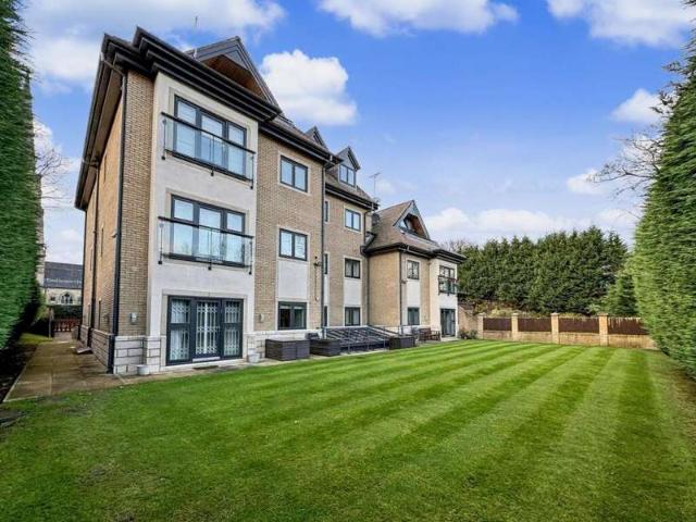 Flat for sale in Broughton Park, Salford