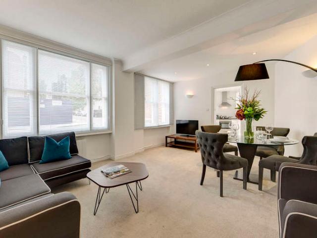 Flat for rent in Mayfair, St. James's