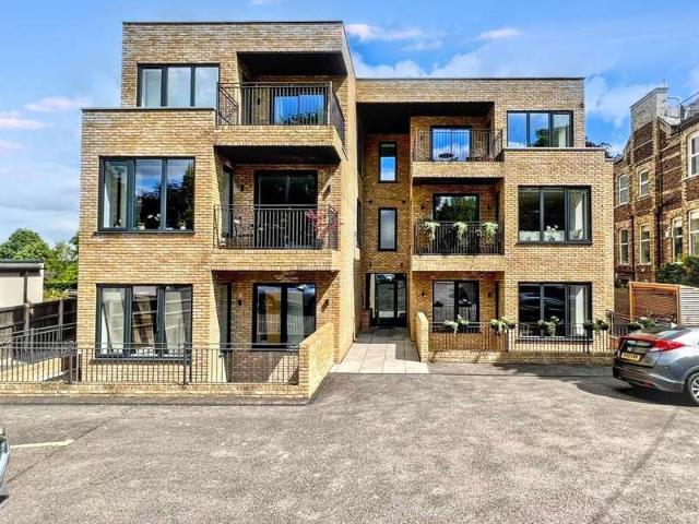Flat for sale in Oldfield Brow, Trafford Park