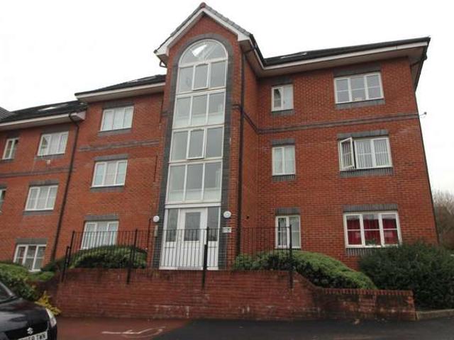 Flat for sale in Jericho, Bury