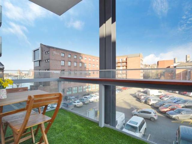 Flat for sale in Lincoln, New Boultham